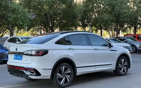 Volkswagen Tiguan II, 2022 год, 2 690 000 рублей, 5 фотография