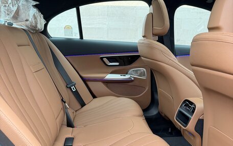 Mercedes-Benz E-Класс, 2025 год, 9 450 000 рублей, 15 фотография