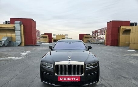 Rolls-Royce Ghost Series II рестайлинг, 2021 год, 33 500 000 рублей, 2 фотография