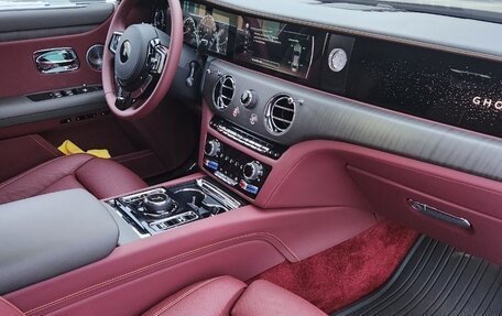 Rolls-Royce Ghost Series II рестайлинг, 2021 год, 33 500 000 рублей, 12 фотография