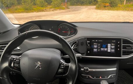 Peugeot 308 II, 2014 год, 1 050 000 рублей, 4 фотография