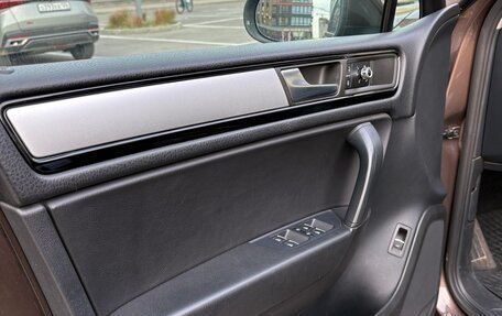 Volkswagen Touareg III, 2010 год, 1 490 000 рублей, 9 фотография