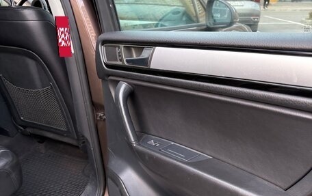 Volkswagen Touareg III, 2010 год, 1 490 000 рублей, 7 фотография