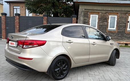 KIA Rio III рестайлинг, 2015 год, 800 000 рублей, 5 фотография