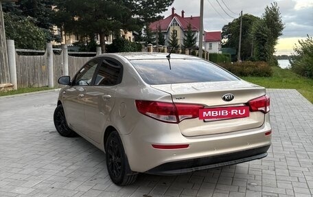 KIA Rio III рестайлинг, 2015 год, 800 000 рублей, 3 фотография