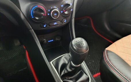 Hyundai Solaris II рестайлинг, 2011 год, 650 000 рублей, 16 фотография