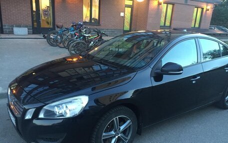 Volvo S60 III, 2012 год, 850 000 рублей, 1 фотография