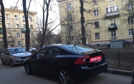 Volvo S60 III, 2012 год, 850 000 рублей, 2 фотография