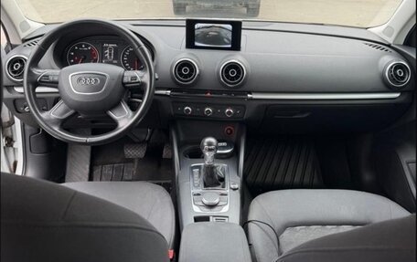 Audi A3, 2014 год, 1 390 000 рублей, 10 фотография