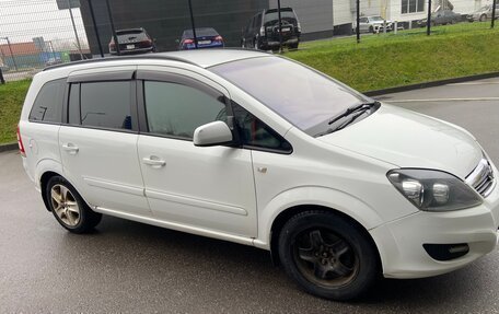 Opel Zafira B, 2013 год, 650 000 рублей, 9 фотография