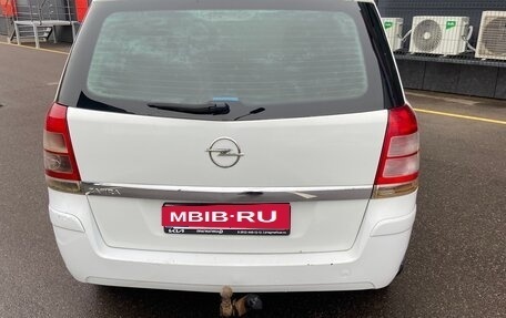 Opel Zafira B, 2013 год, 650 000 рублей, 8 фотография