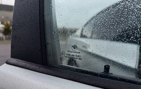 BMW 3 серия, 2006 год, 820 000 рублей, 18 фотография