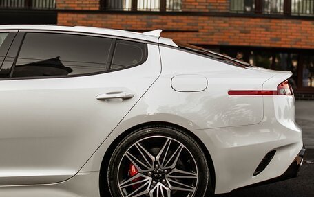 KIA Stinger I, 2021 год, 3 500 000 рублей, 17 фотография