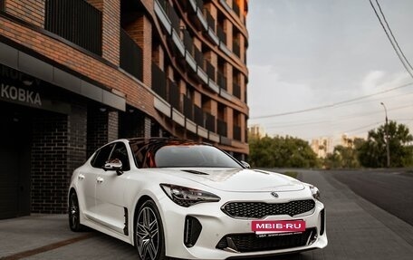 KIA Stinger I, 2021 год, 3 500 000 рублей, 13 фотография