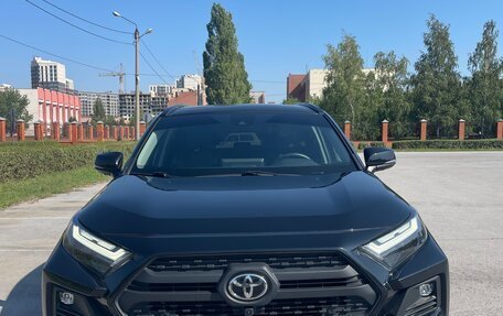 Toyota RAV4, 2024 год, 3 699 000 рублей, 3 фотография