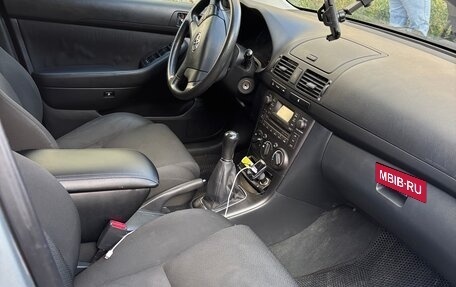 Toyota Avensis III рестайлинг, 2007 год, 850 000 рублей, 7 фотография