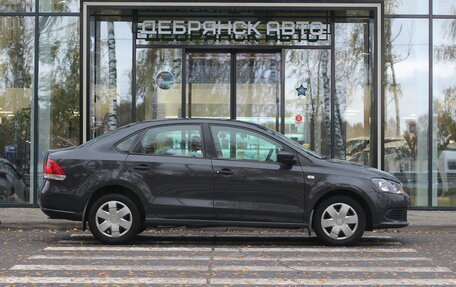 Volkswagen Polo VI (EU Market), 2011 год, 695 000 рублей, 3 фотография