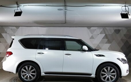Infiniti QX56, 2013 год, 2 640 000 рублей, 6 фотография