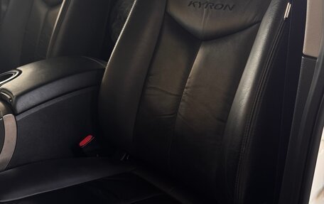 SsangYong Kyron I, 2010 год, 999 000 рублей, 24 фотография