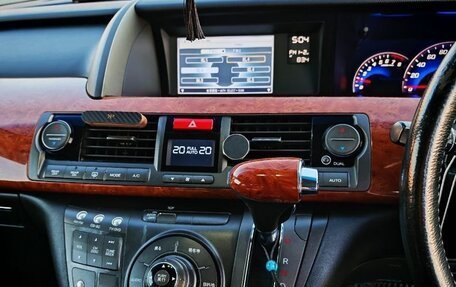 Honda Elysion I, 2007 год, 1 700 000 рублей, 14 фотография