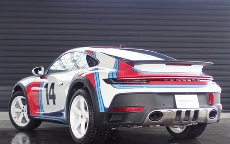 Porsche 911, 2024 год, 37 800 000 рублей, 8 фотография