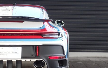 Porsche 911, 2024 год, 37 800 000 рублей, 10 фотография