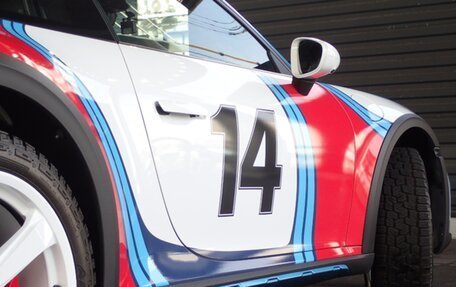 Porsche 911, 2024 год, 37 800 000 рублей, 11 фотография