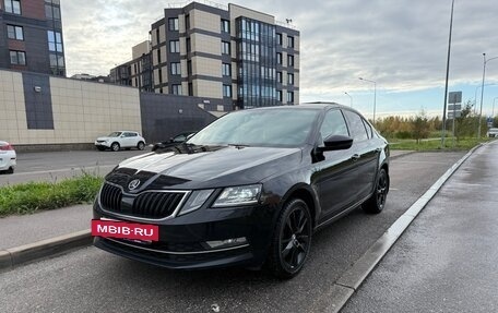 Skoda Octavia, 2018 год, 1 850 000 рублей, 2 фотография