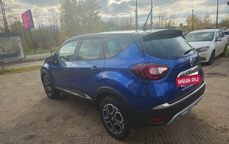Renault Kaptur I рестайлинг, 2021 год, 1 960 000 рублей, 9 фотография