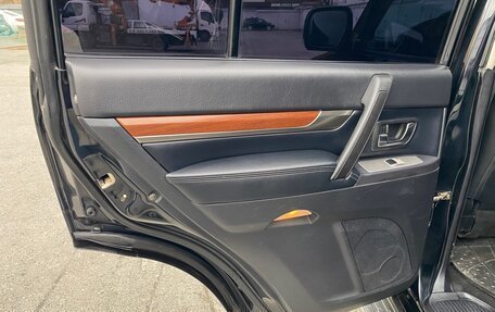 Mitsubishi Pajero IV, 2006 год, 1 550 000 рублей, 20 фотография