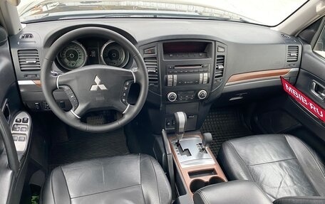 Mitsubishi Pajero IV, 2006 год, 1 550 000 рублей, 21 фотография