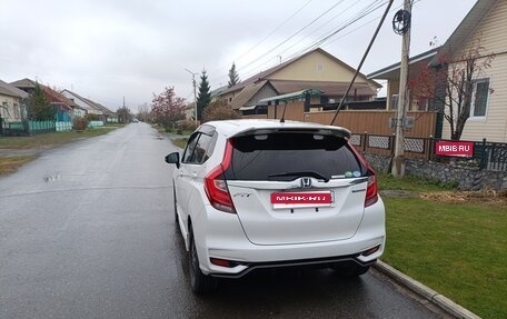 Honda Fit III, 2018 год, 1 340 000 рублей, 5 фотография