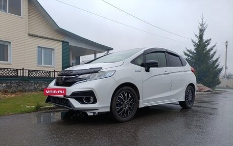 Honda Fit III, 2018 год, 1 340 000 рублей, 4 фотография