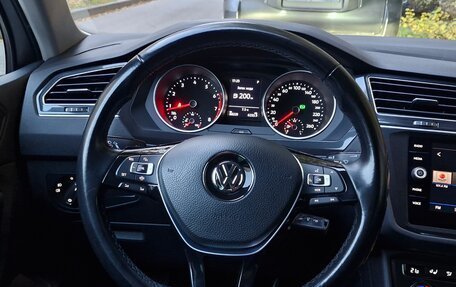 Volkswagen Tiguan II, 2019 год, 2 150 000 рублей, 7 фотография