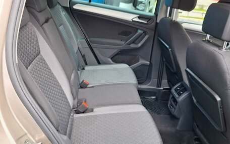 Volkswagen Tiguan II, 2019 год, 2 150 000 рублей, 12 фотография