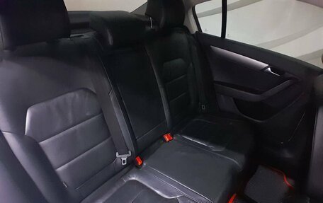 Volkswagen Passat B7, 2013 год, 1 170 000 рублей, 14 фотография