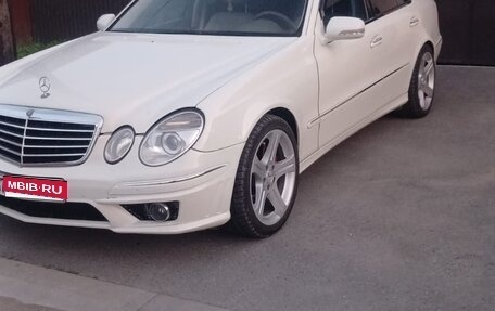 Mercedes-Benz E-Класс, 2006 год, 950 000 рублей, 1 фотография