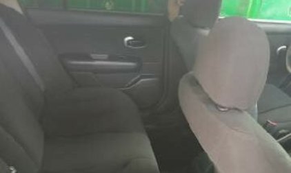 Nissan Tiida, 2013 год, 890 000 рублей, 1 фотография