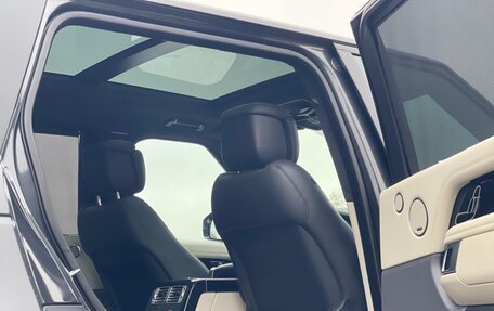 Land Rover Range Rover IV рестайлинг, 2021 год, 7 850 000 рублей, 19 фотография