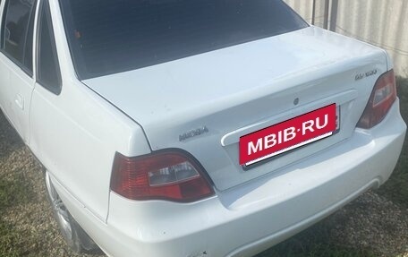 Daewoo Nexia I рестайлинг, 2011 год, 100 000 рублей, 5 фотография