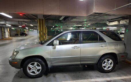 Lexus RX IV рестайлинг, 1999 год, 550 000 рублей, 5 фотография