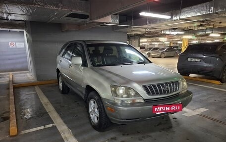 Lexus RX IV рестайлинг, 1999 год, 550 000 рублей, 2 фотография