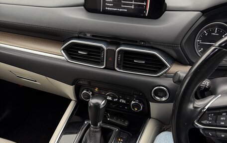 Mazda CX-8, 2018 год, 2 800 000 рублей, 21 фотография