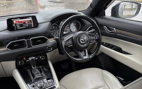 Mazda CX-8, 2018 год, 2 800 000 рублей, 24 фотография
