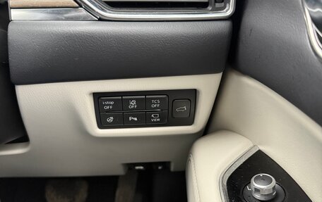 Mazda CX-8, 2018 год, 2 800 000 рублей, 28 фотография