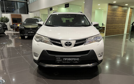 Toyota RAV4, 2014 год, 1 869 000 рублей, 2 фотография