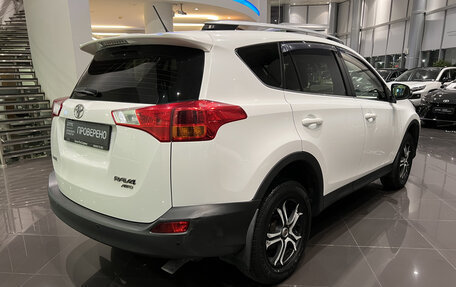 Toyota RAV4, 2014 год, 1 869 000 рублей, 6 фотография