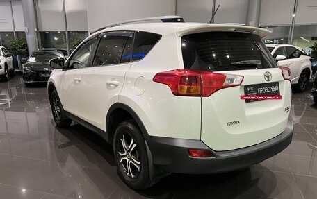 Toyota RAV4, 2014 год, 1 869 000 рублей, 8 фотография