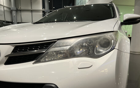 Toyota RAV4, 2014 год, 1 869 000 рублей, 21 фотография