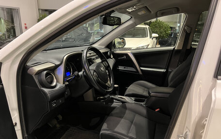 Toyota RAV4, 2014 год, 1 869 000 рублей, 20 фотография